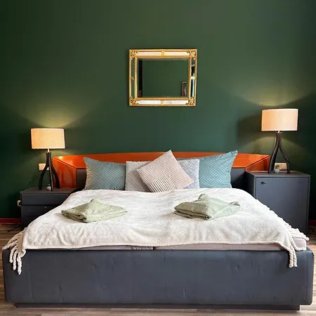 Themenhotel Rehlein *